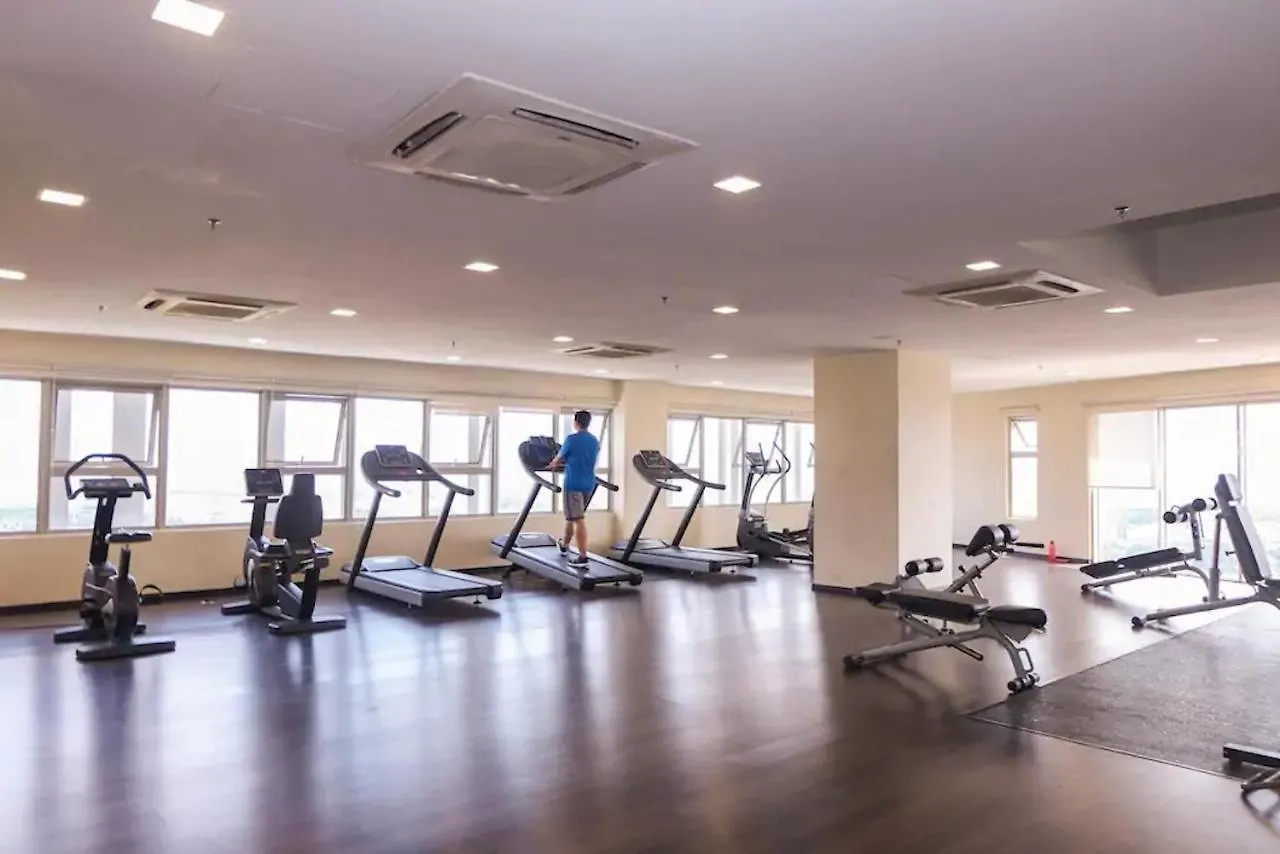 Suria Jelutong Studio By Beestay Shah Alam 0*,